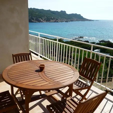 Pied Dans L Eau Et Vue Magnifique Apartmán Sartène