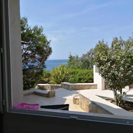 Pied Dans L Eau Et Vue Magnifique Apartmán Sartène