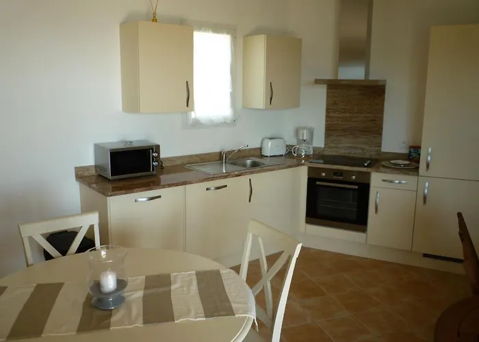 Apartment Pied Dans L Eau Et Vue Magnifique
